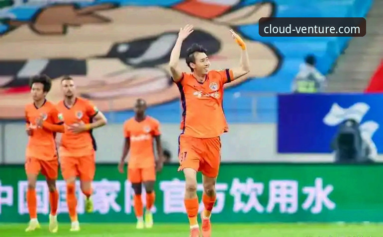 青岛海牛3-1力克上海海港：一场攻防转换与战术执行力深度评测